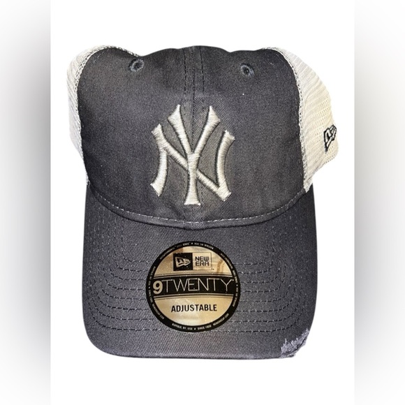 New York Yankees New Era 9TWENTY Rustic Trucker Hat – Adjustable - Picture 1 of 4